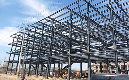 七里河甘肃钢结构厂房屋面选材指南：确保性能与经济性的完美结合